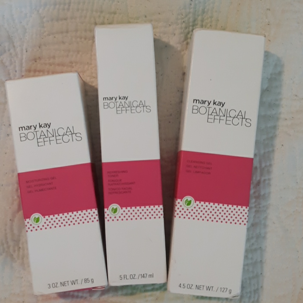 MARY KAY  - Botanical Effects